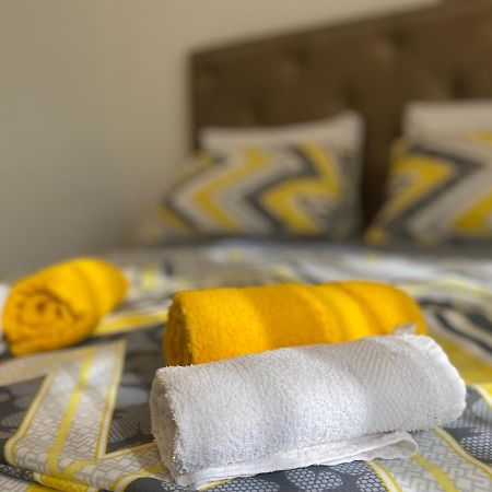 Vucinic Studio Apartment Cetinje Bagian luar foto